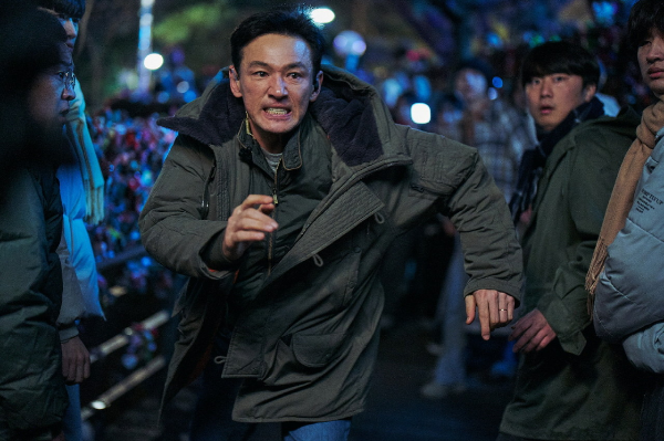 영화-베테랑-2-황정민-정해인-스틸컷