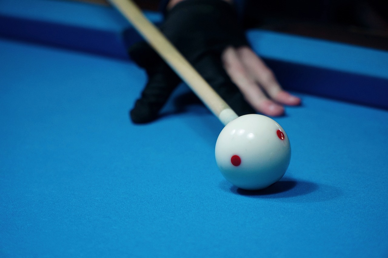 BILLIARD