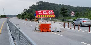 새만금-전주 고속도로 개통으로 43분 단축, 이제 더 빠르게!