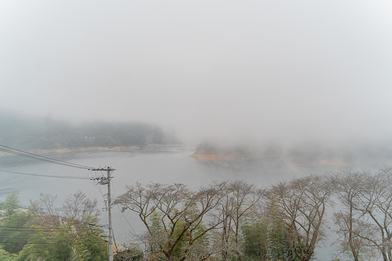 Sameuraso Lakeside Hotel: A Quiet Stay Beside Lake Sameura, Kochi — original photograph 25