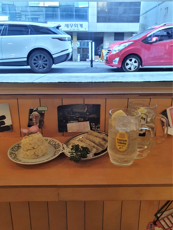 창밖이-보이는-자리