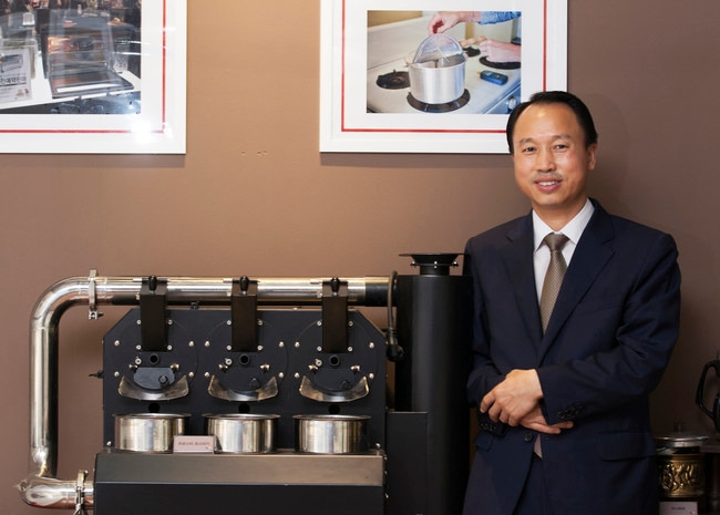 육광심 호텔 학교 이사장 프로필