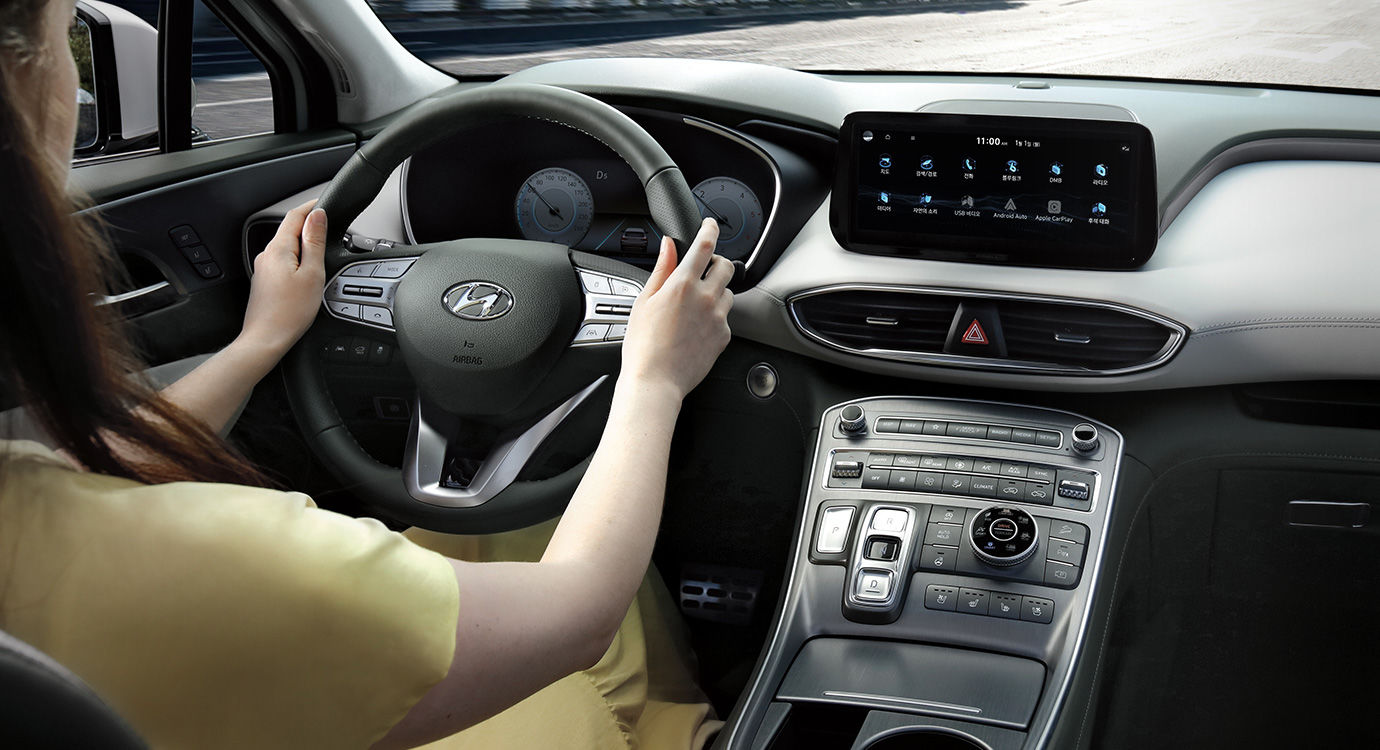 싼타페 하브 운전석 사진 출처 현대차 홈페이지