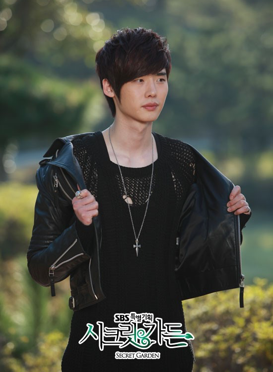 이종석-아이유-나이(차)-열애