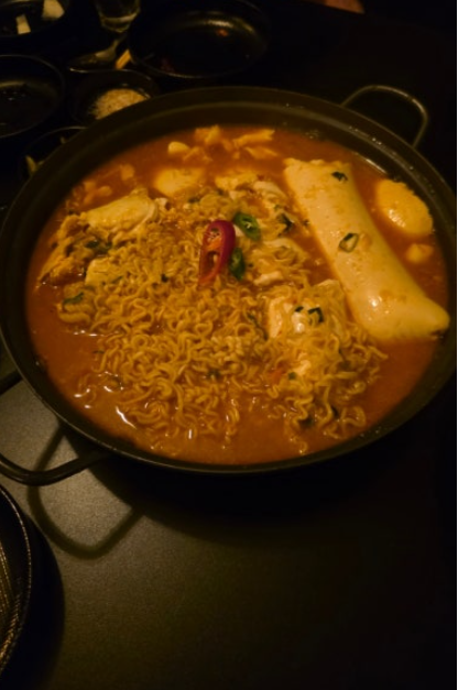 [12월 대구] 2&amp;#44;3차 : 접시에서 안 떨어지는 뭉티기 &amp;#39;사잇길뭉티기&amp;#39; &amp; 감성 하이볼 &amp;#39;오디디&amp;#39;