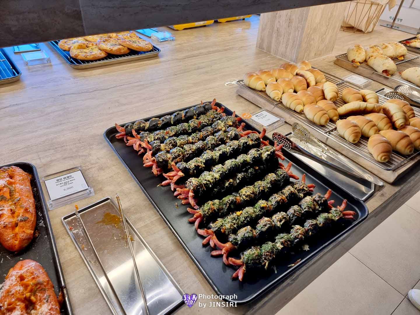 ๊นํฌ ๋๋ช
ํญ ์์ธ๊ทผ๊ต๋๋ผ์ด๋ธ ์์ด์๊ฐ๋งํ๊ณณ ๋ํ ๋ฒ ์ด์ปค๋ฆฌ์นดํ ์์ฐ๊ณต์