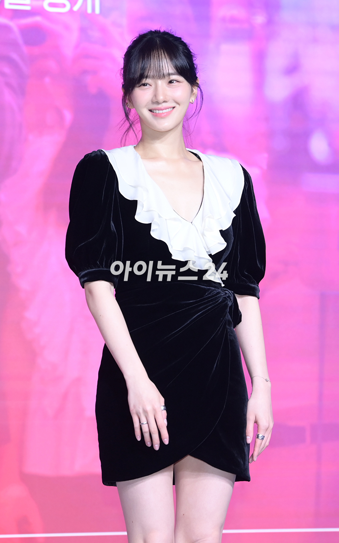 배우 박규영이 26일 오전 서울 마포구 마포동 호텔 나루 서울 엠갤러리에서 열린 넷플릭스(Netflix) 새 시리즈 '셀러브리티' 제작발표회에 참석하고 있다. [사진=정소희 기자]