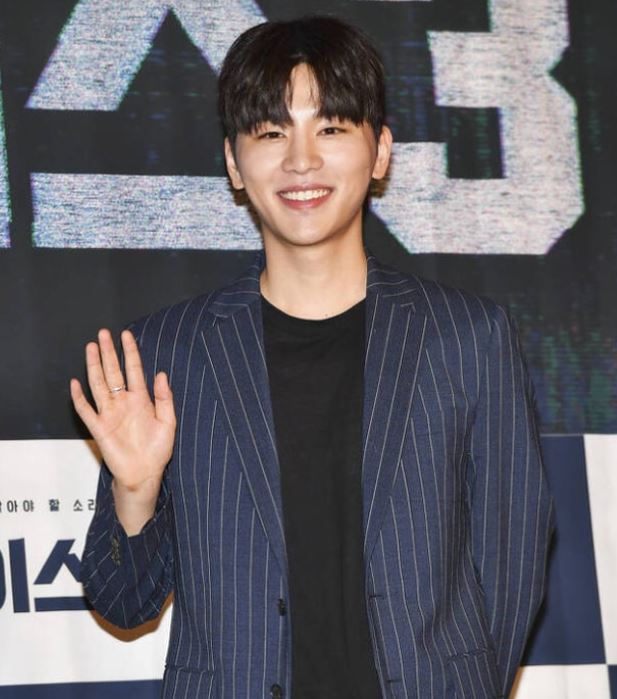 김우석 사회복무요원 편입 김민석 동생