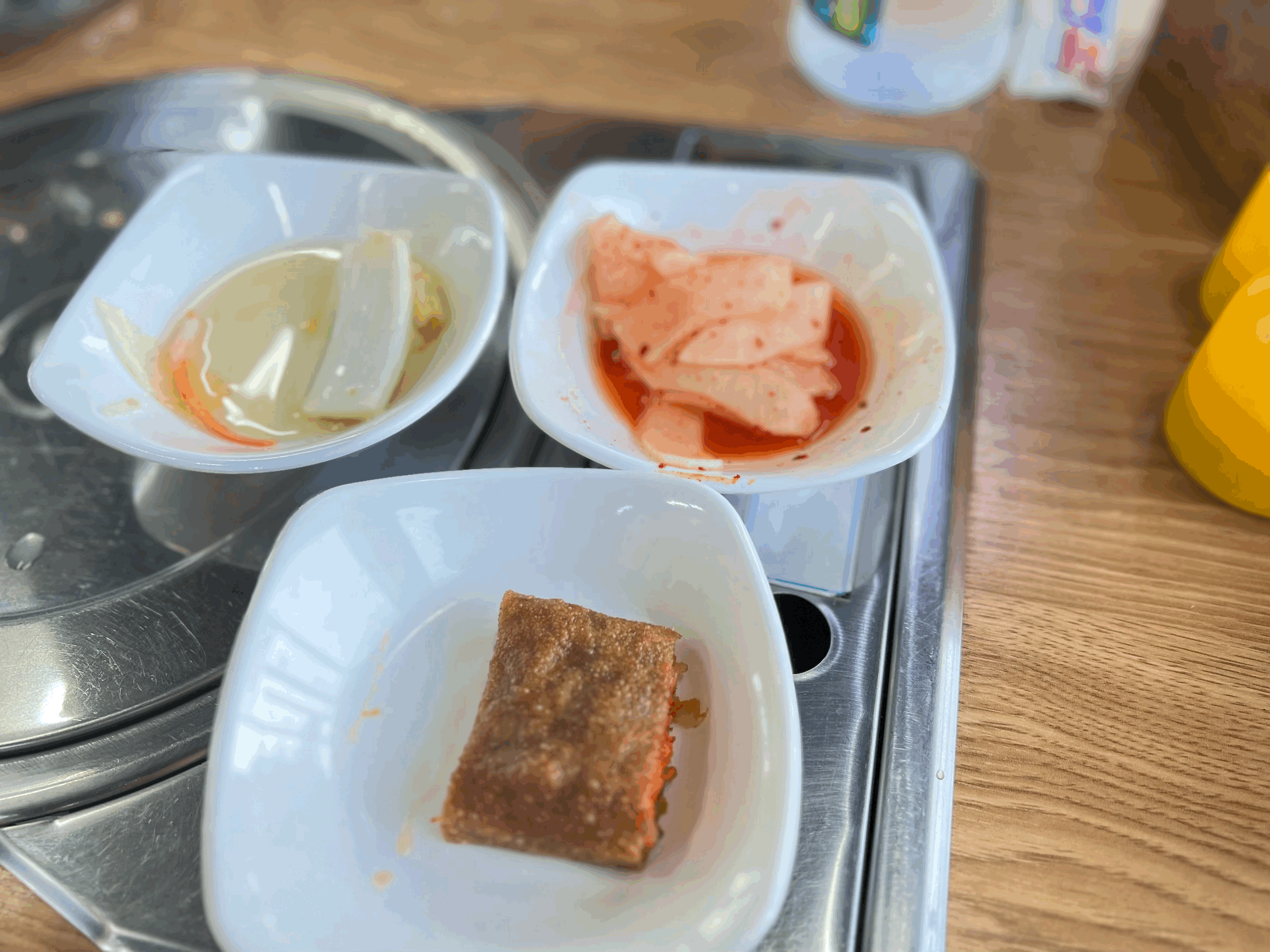 안성 시골막국수 기본 반찬