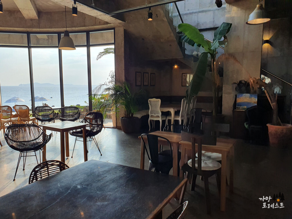 카페 루시아 실내