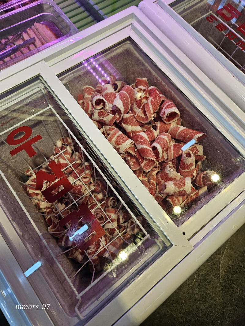 군포-소고기-무한리필-무쏘