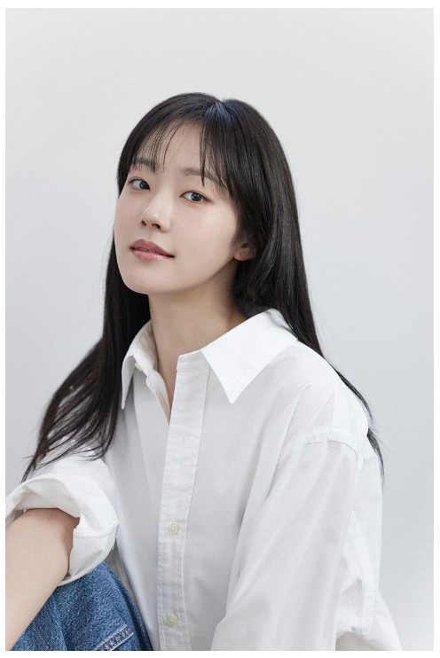이토록 친밀한 배신자 배우 채원빈 - 아우터유니버스 홈페이지 캡쳐본