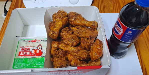 와락치킨구성