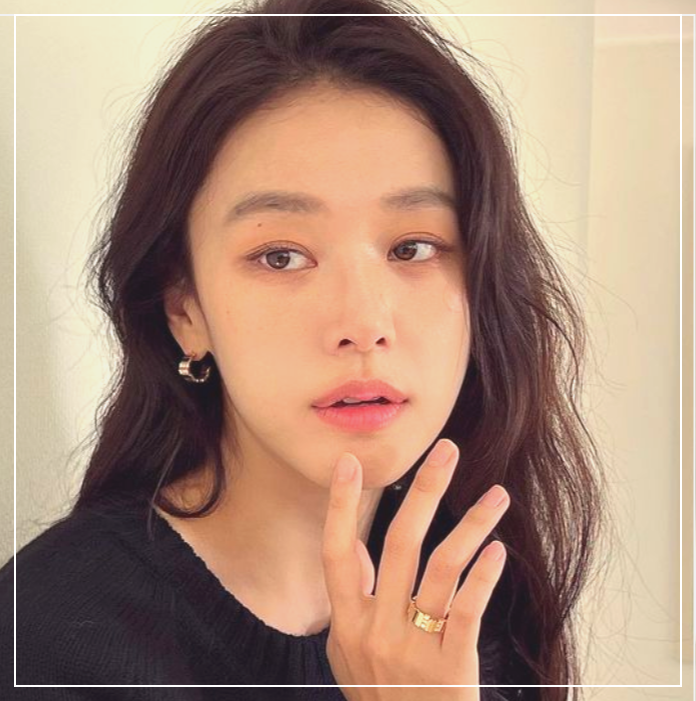 모래에도 꽃이 핀다 오유경