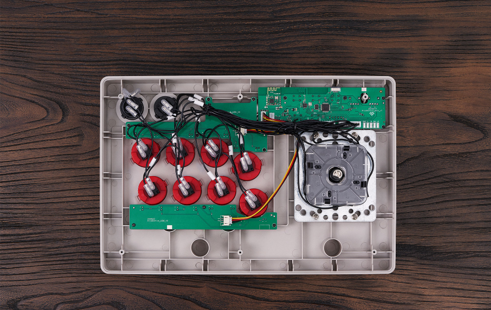 8BitDo 아케이드 스틱 내부