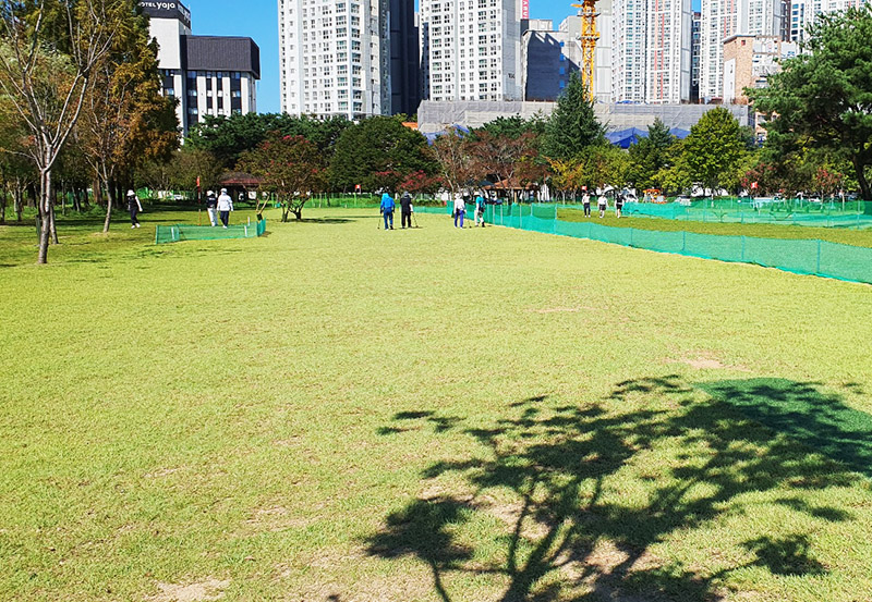 첨단체육공원 파크골프장. 광주 광산구 첨단강변로 76