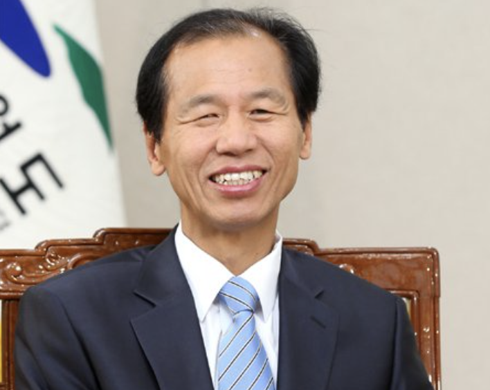 최문순 프로필