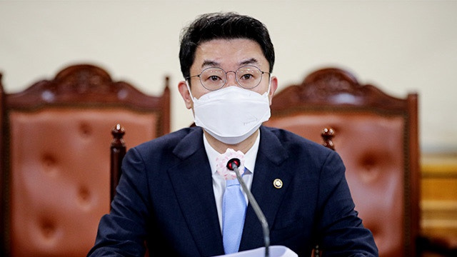 금융위원장 역할 임기