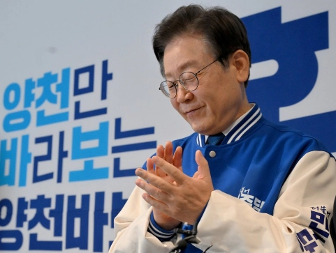 민주당 김우영 강병원 은평을 지역구 공천 이유