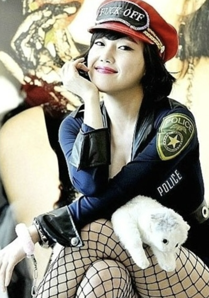 행위예술가 낸시랭