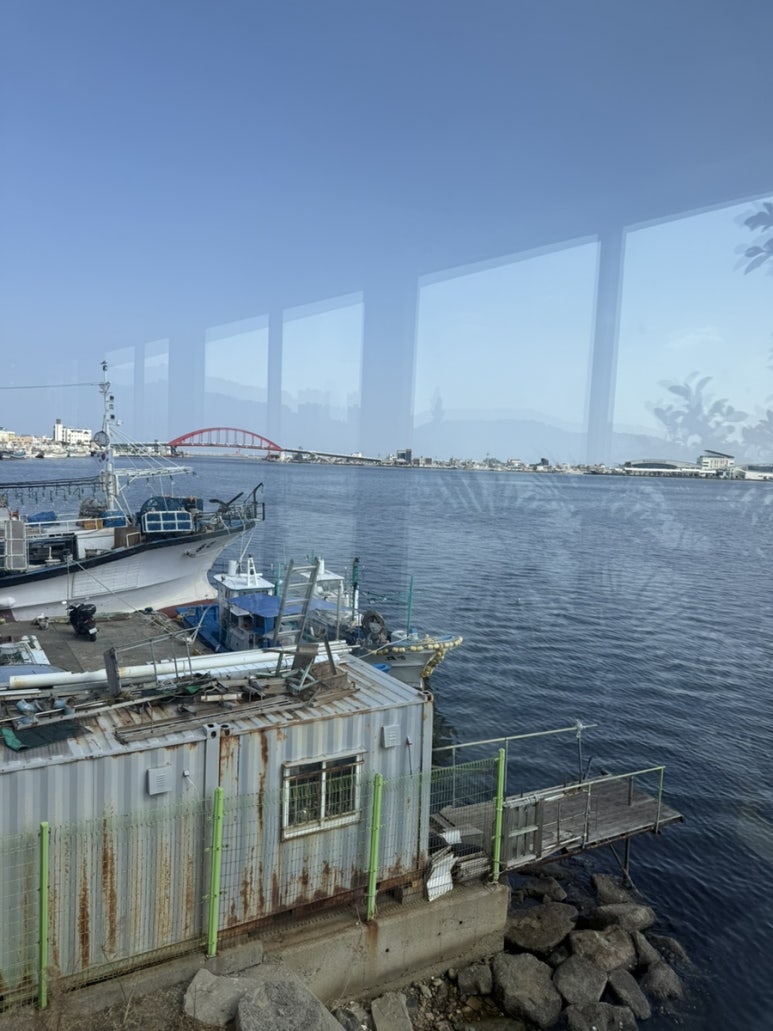 칠성조선소 카페