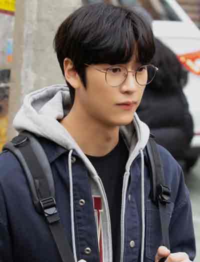 너드남과 유사한 캐릭터