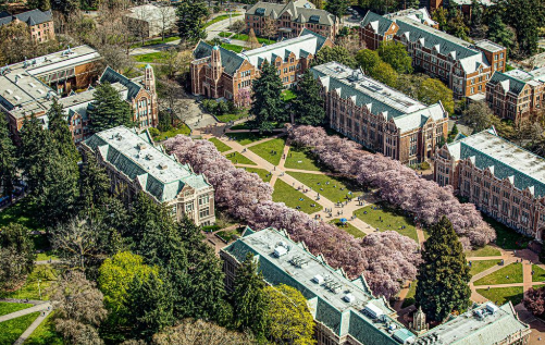 University of Washington, Seattle(워싱턴대학교 시애틀 캠퍼스): 미국 워싱턴주 시애틀에 위치함.