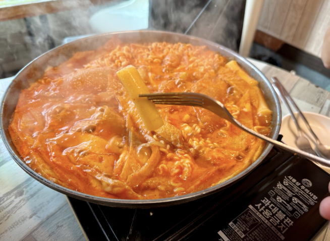 나혼자산다 도영 구리 즉석떡볶이 맛집 (벅시분식)