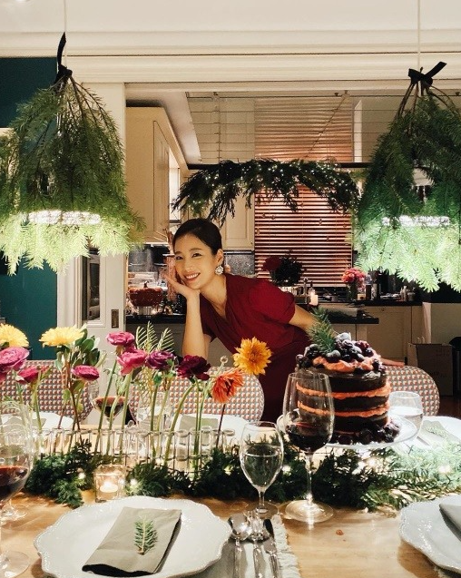 배우이자 인플루언서로 활약하는 기은세의 프로필, 학력, 결혼과 이혼, SNS 활동과 최근 소식까지 종합 정리한 글입니다.