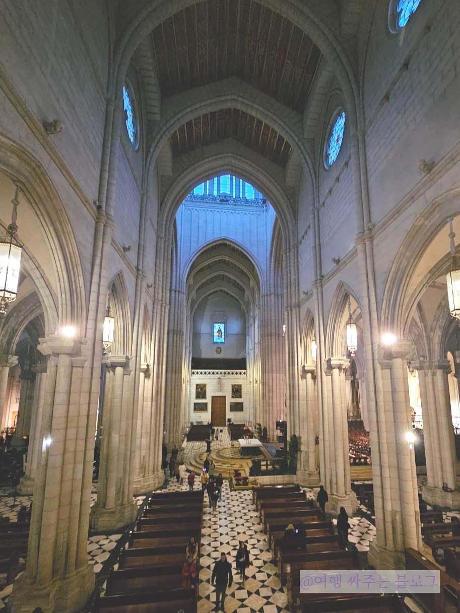 #알무데나 대성당