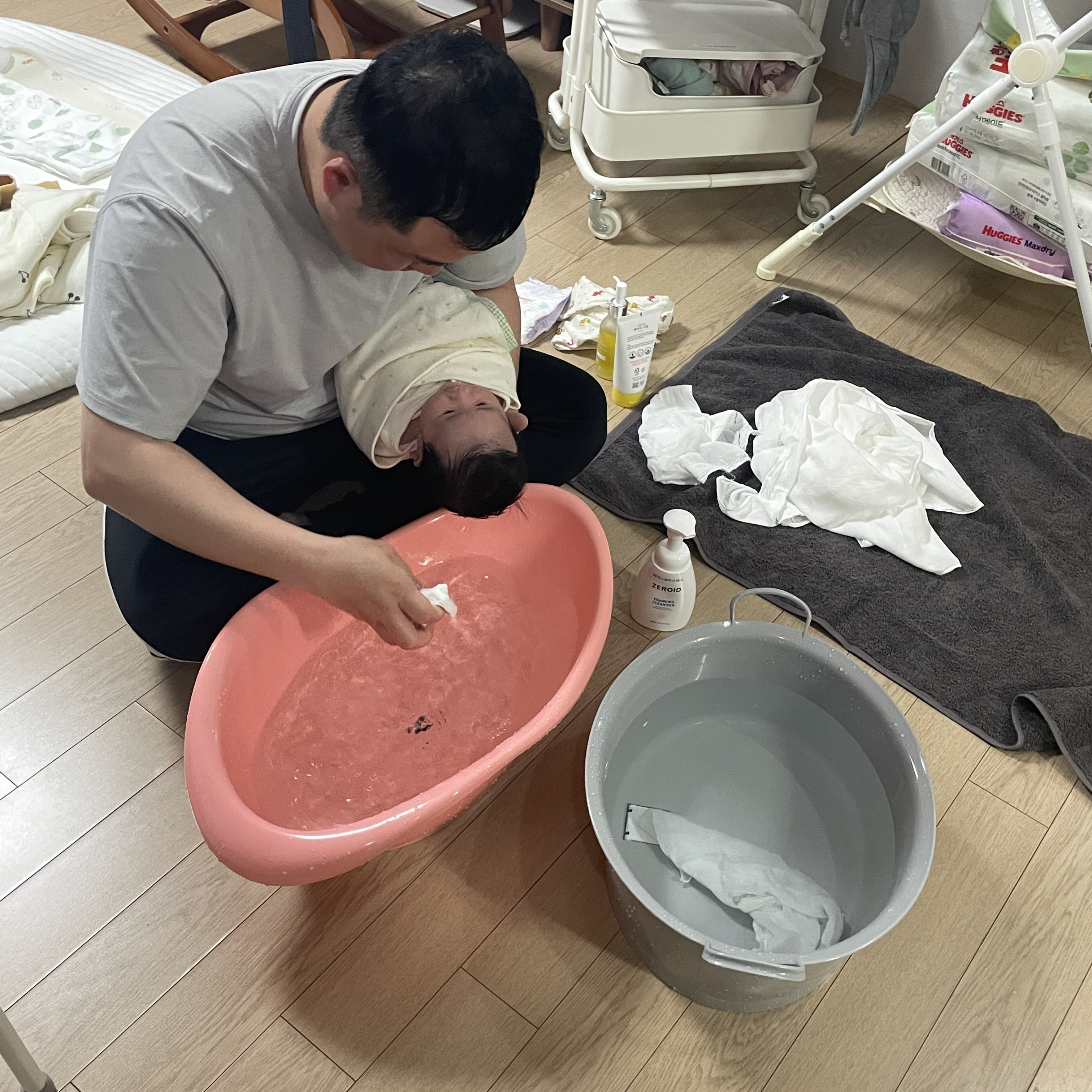 신생아 목욕
