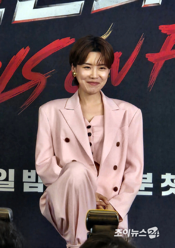 개그우먼 장도연이 JTBC 오디션 프로그램 '걸스 온 파이어' 제작발표회에서 포즈를 취하고 있다. [사진=조이뉴스24 DB]
