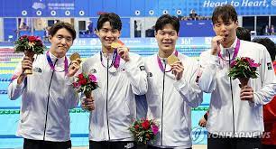 계영 800m 남자 단체전 사상 첫 금메달 