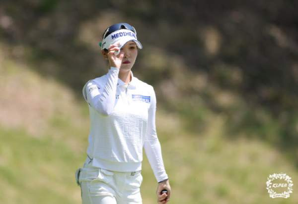 이예원 덕신 EPC 챔피언십 우승! 통산 10승 달성 및 봄의 여왕 완벽 귀환 분석