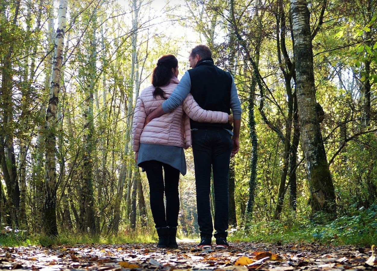 신혼부부 다이어트중인 사진