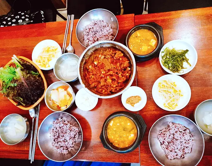 생방송오늘저녁 대구 서문시장 매콤한 돼지갈비찜 40년 노포 매운 소갈비찜 맛집 추천