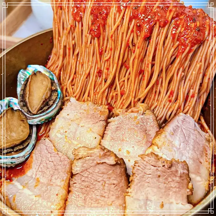 종로 3가, 익선동 맛집 100% 메밀 막국수, 들기름막국수