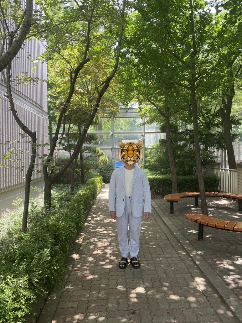 데일리룩(오뭘입)_비슬로우스탠다드 시어서커 셋업수트 엠엠지엘 mmgl 샌들 OOTD