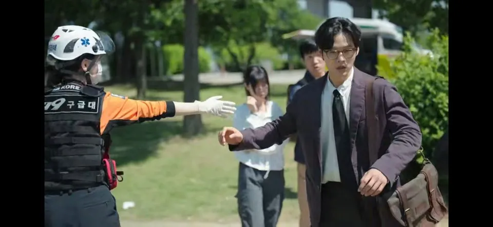 엄마친구아들 1회 줄거리 무료 다시보기