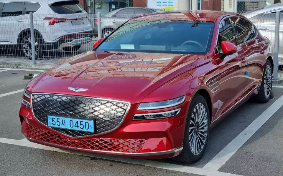 현대 드라이빙라운지 대구 서부에서 탔던 제네시스 G80 전기차입니다.