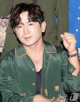 이민우 데뷔 신화
