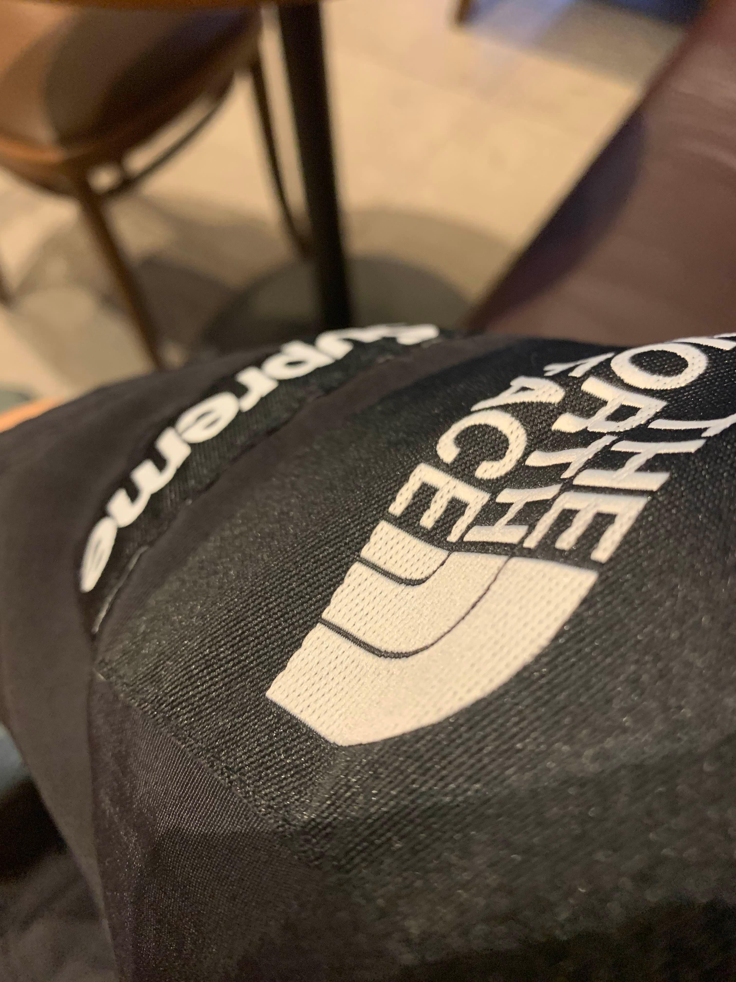 [JLPT N3 문제] 슈프림 × 노스페이스 자켓 후기｜방수부터 구조까지, 기능성과 패션을 모두 잡다