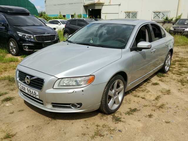 볼보 S80T6 모델연도 : 2010년 182,068 km / 오토 / 가솔린