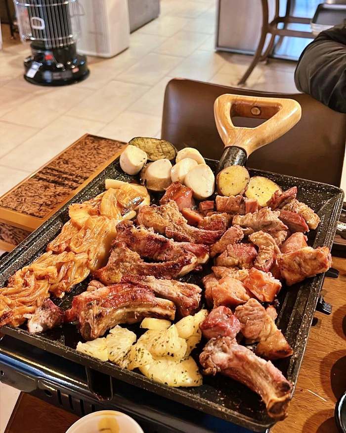 생방송투데이 세종 한옥 야외 바베큐 맛집