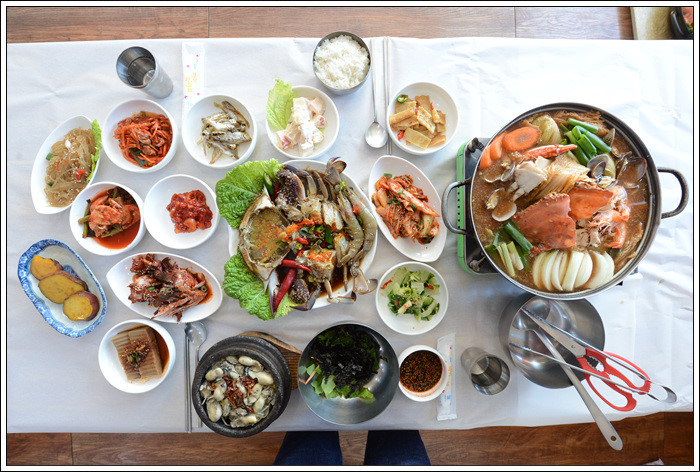 SBS 생방송 투데이 3492회 2024년 3월 15일 태안 꽃게 한 상 딴뚝식당 게국지