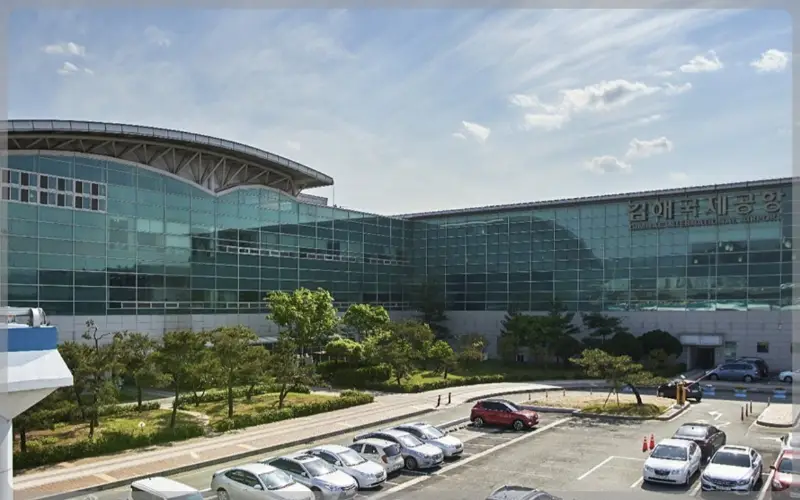 김해공항 주차장_1