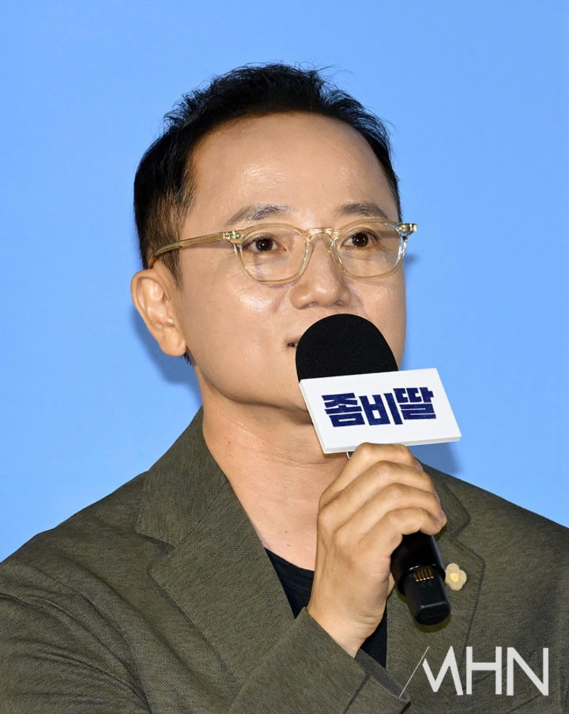 조정석&amp;#44; 좀비딸&amp;#44; 영화좀비딸&amp;#44; 조정석좀비딸1위&amp;#44; 최유리&amp;#44; 이정은&amp;#44; 조여정&amp;#44; 윤경호&amp;#44; 코미디영화추천&amp;#44; 가족영화추천&amp;#44; 여름영화&amp;#44; 박스오피스1위&amp;#44; 영화리뷰