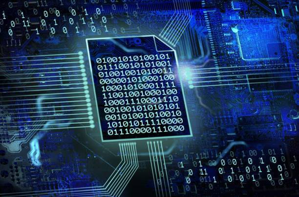 문서모양 회로 기판에 디지털 코드가 인쇄되어 있다.