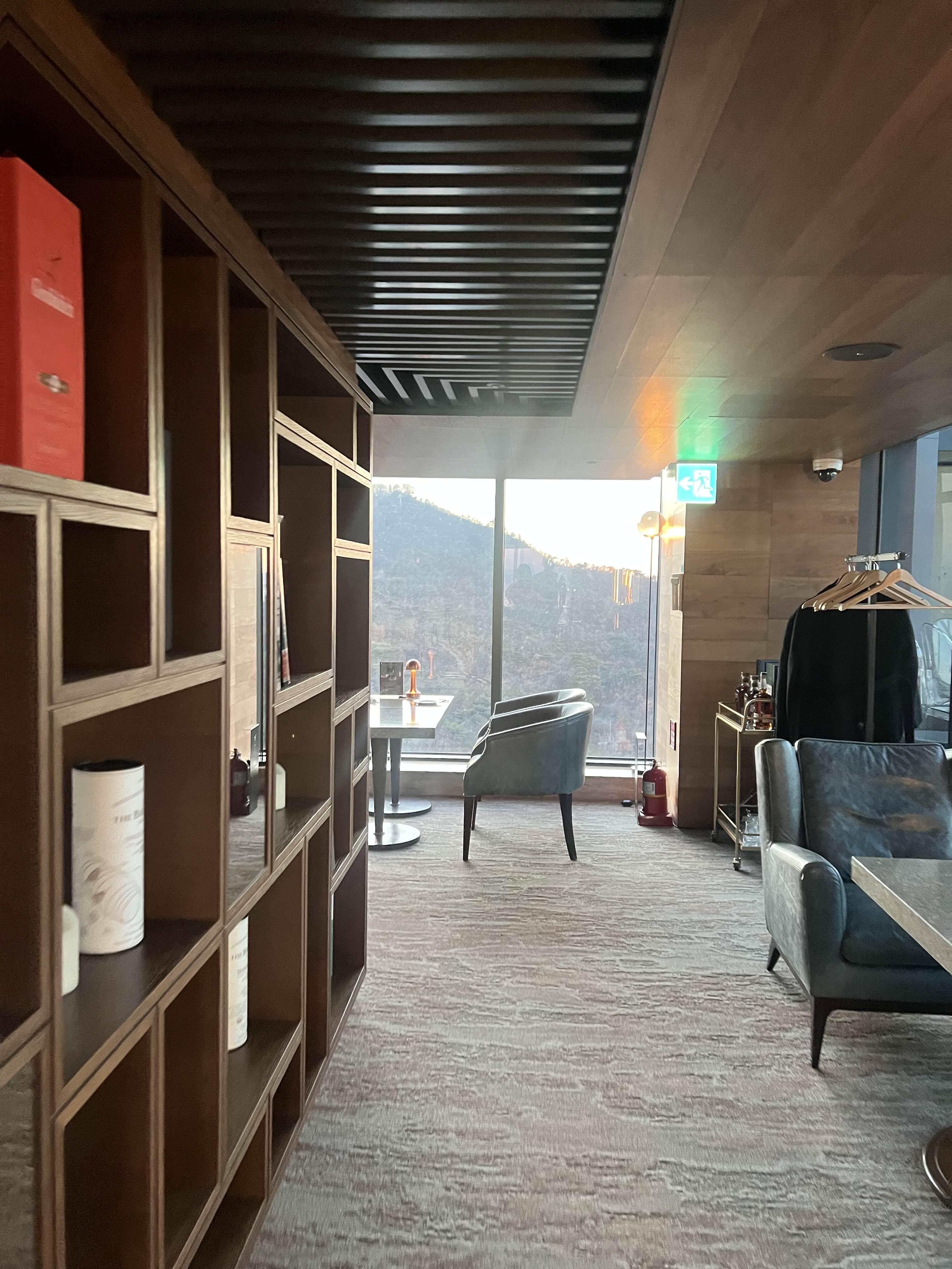 반얀트리호텔 루프탑 문바