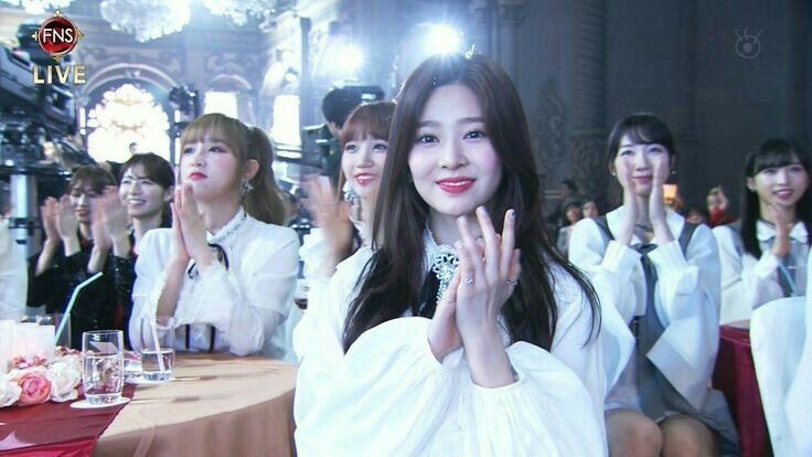 아이즈원 김민주 최애사진 아이즈원 김민주 최애사진